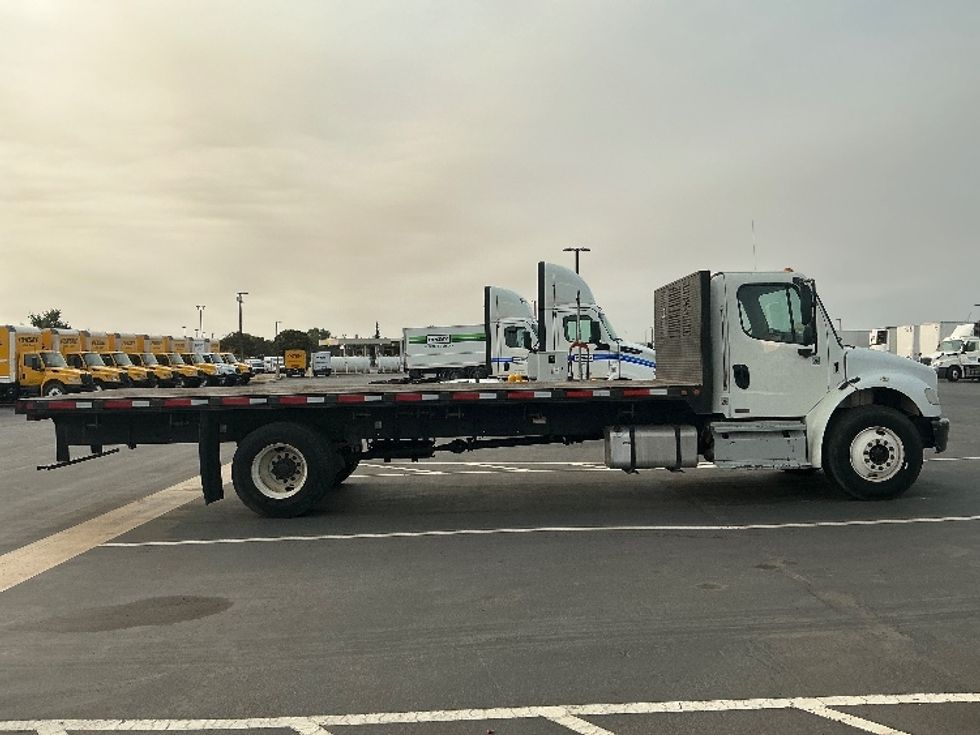Flatbed Truck-Light and Medium Duty Trucks-Freightliner-2012-M2-Stockton-CA-242,469\n\t\tmiles-$ 12,000 - Image 13