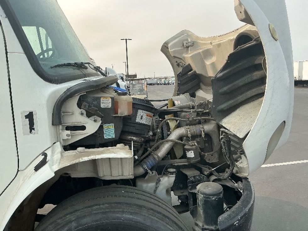 Flatbed Truck-Light and Medium Duty Trucks-Freightliner-2012-M2-Stockton-CA-242,469\n\t\tmiles-$ 12,000 - Image 21
