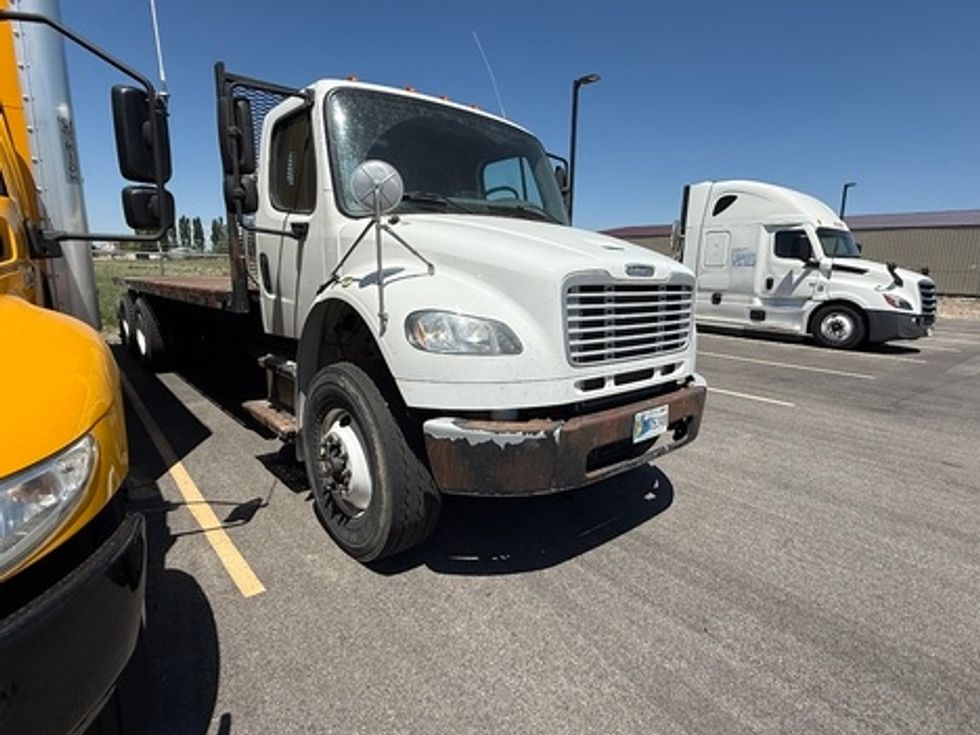 Flatbed Truck-Light and Medium Duty Trucks-Freightliner-2013-M2-Idaho Falls-ID-206,347\n\t\tmiles-$ 31,000 - Image 1