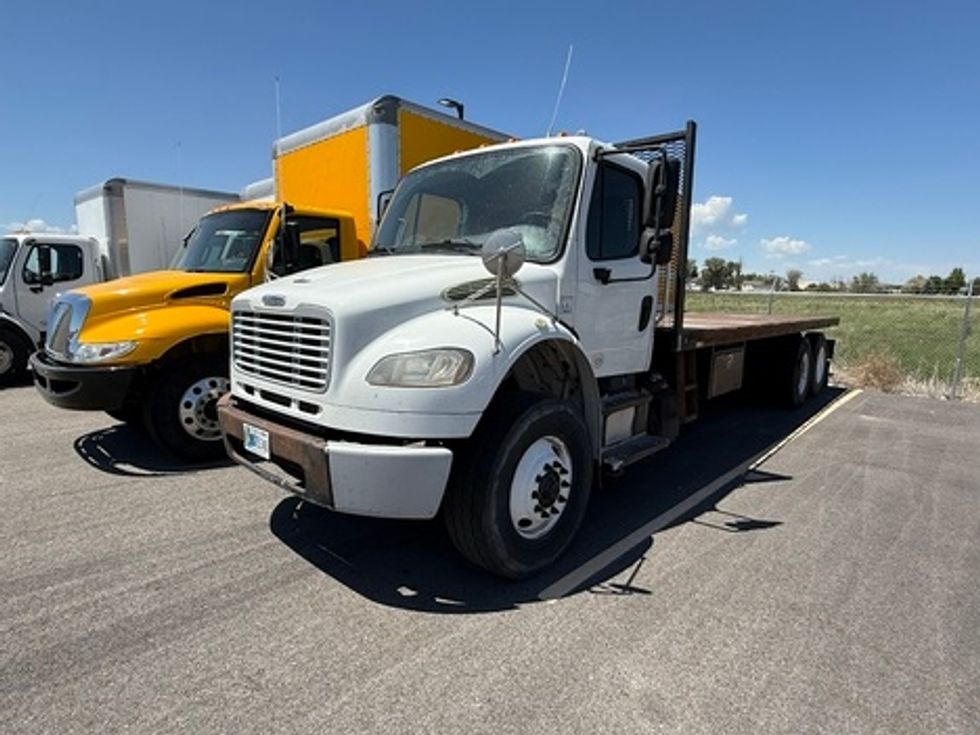 Flatbed Truck-Light and Medium Duty Trucks-Freightliner-2013-M2-Idaho Falls-ID-206,347\n\t\tmiles-$ 31,000 - Image 3