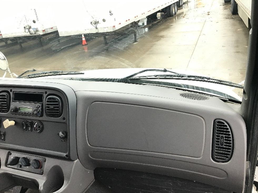 Flatbed Truck-Light and Medium Duty Trucks-Freightliner-2014-M2-Des Moines-IA-281,724\n\t\tmiles-$ 39,000 - Image 20