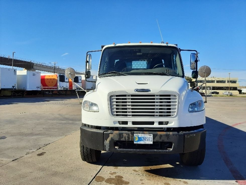 Flatbed Truck-Light and Medium Duty Trucks-Freightliner-2014-M2-Fort Worth-TX-224,564\n\t\tmiles-$ 46,000 - Image 2