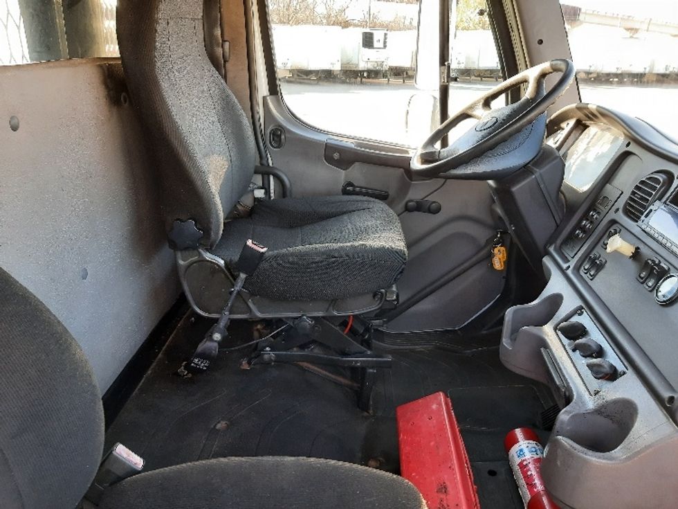 Flatbed Truck-Light and Medium Duty Trucks-Freightliner-2014-M2-Fort Worth-TX-224,564\n\t\tmiles-$ 46,000 - Image 22