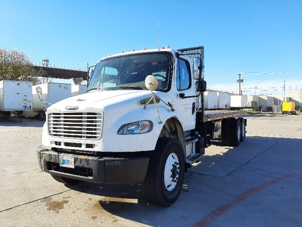 Flatbed Truck-Light and Medium Duty Trucks-Freightliner-2014-M2-Fort Worth-TX-224,564\n\t\tmiles-$ 46,000 - Image 3