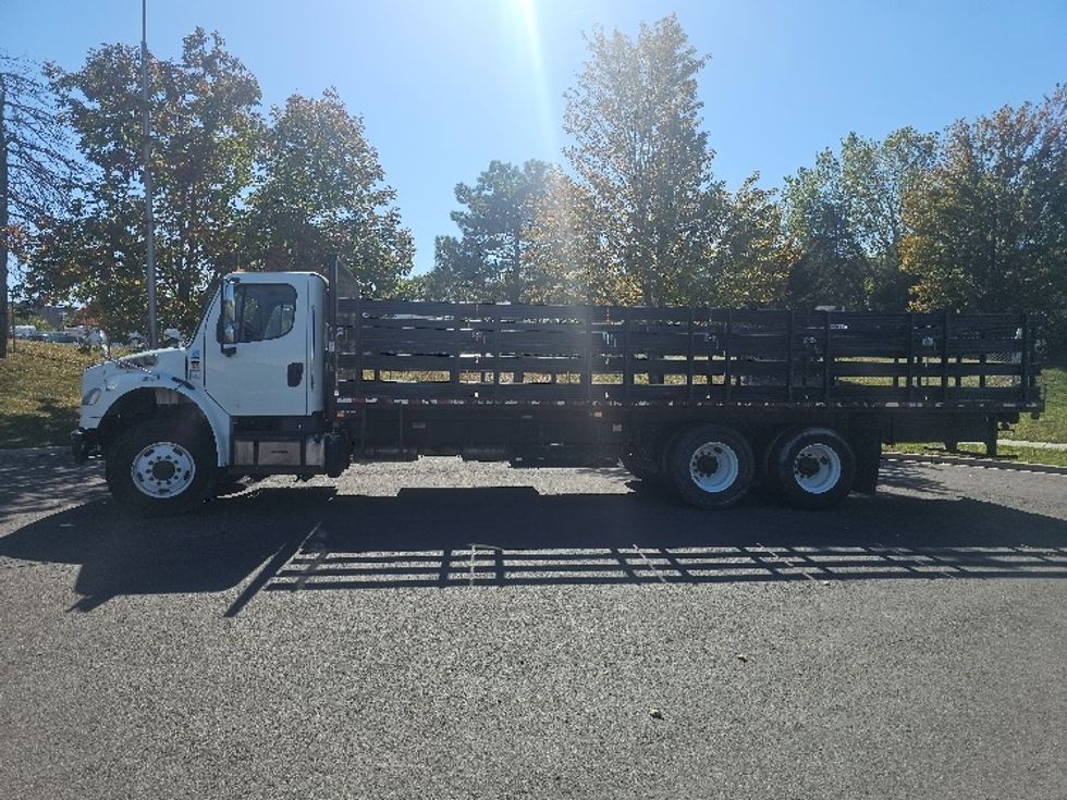 Flatbed Truck-Light and Medium Duty Trucks-Freightliner-2014-M2-Kansas City-MO-288,362\n\t\tmiles-$ 35,250 - Image 4