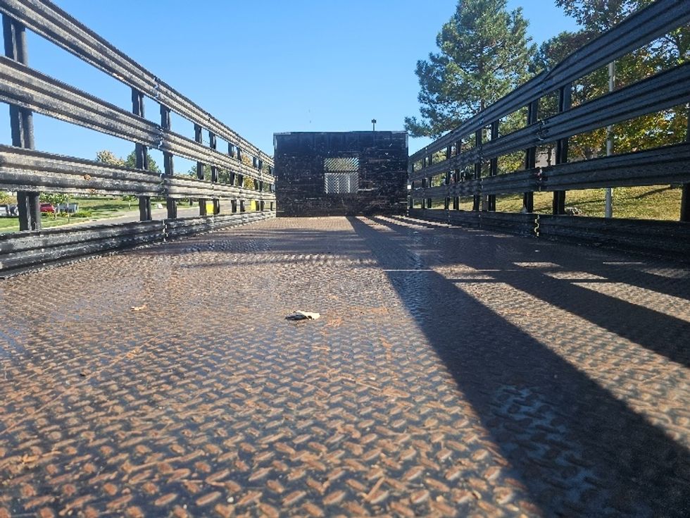 Flatbed Truck-Light and Medium Duty Trucks-Freightliner-2014-M2-Kansas City-MO-288,362\n\t\tmiles-$ 35,250 - Image 8