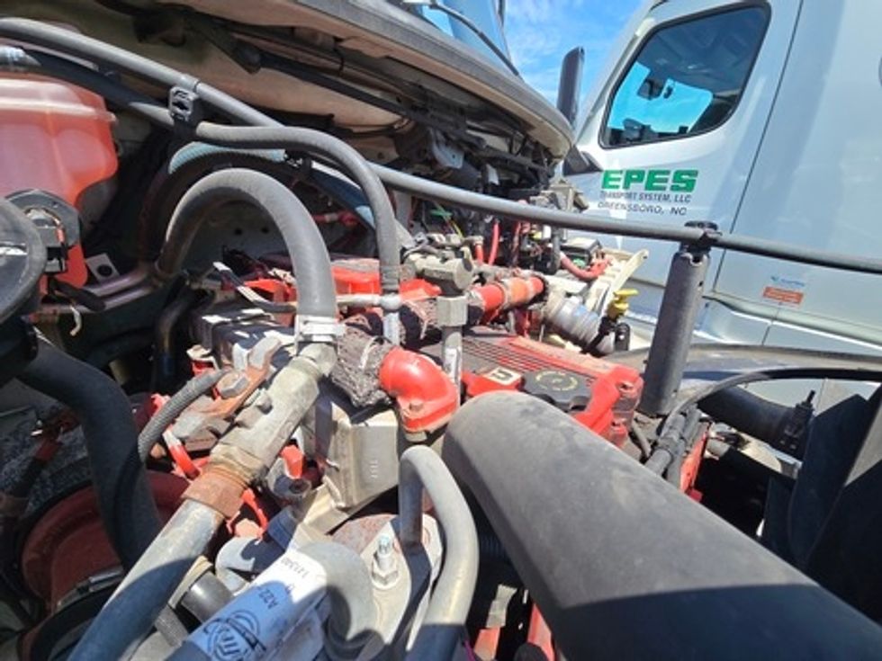 Flatbed Truck-Light and Medium Duty Trucks-Freightliner-2014-M2-Lafayette-LA-173,773\n\t\tmiles-$ 46,000 - Image 14