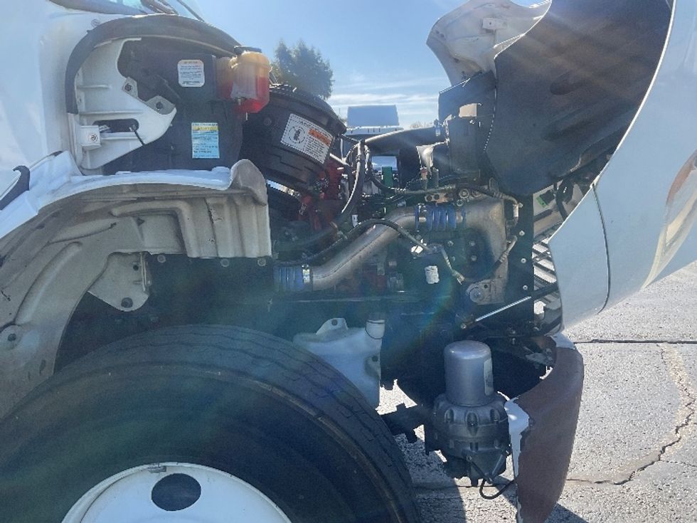 Flatbed Truck-Light and Medium Duty Trucks-Freightliner-2014-M2-Memphis-TN-213,170\n\t\tmiles-$ 44,500 - Image 20