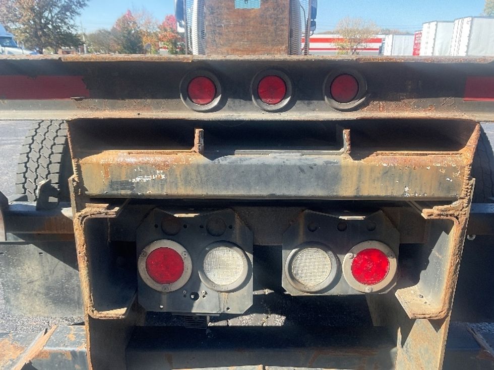 Flatbed Truck-Light and Medium Duty Trucks-Freightliner-2014-M2-Memphis-TN-213,170\n\t\tmiles-$ 44,500 - Image 9