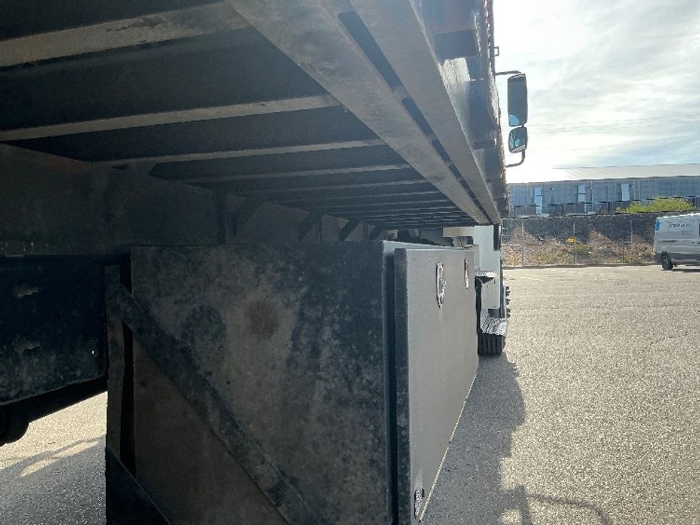 Flatbed Truck-Light and Medium Duty Trucks-Freightliner-2015-M2-Aurora-CO-96,421\n\t\tmiles-$ 45,250 - Image 10