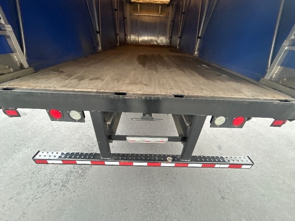 Flatbed Truck-Light and Medium Duty Trucks-Freightliner-2015-M2-Clackamas-OR-113,852\n\t\tmiles-$ 49,250 - Image 10