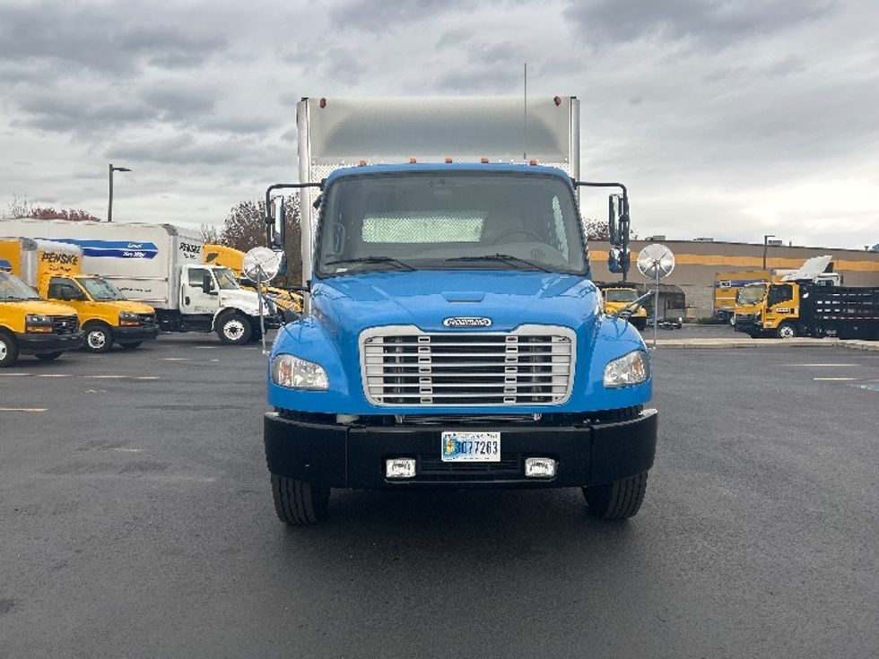Flatbed Truck-Light and Medium Duty Trucks-Freightliner-2015-M2-Clackamas-OR-113,852\n\t\tmiles-$ 49,250 - Image 2
