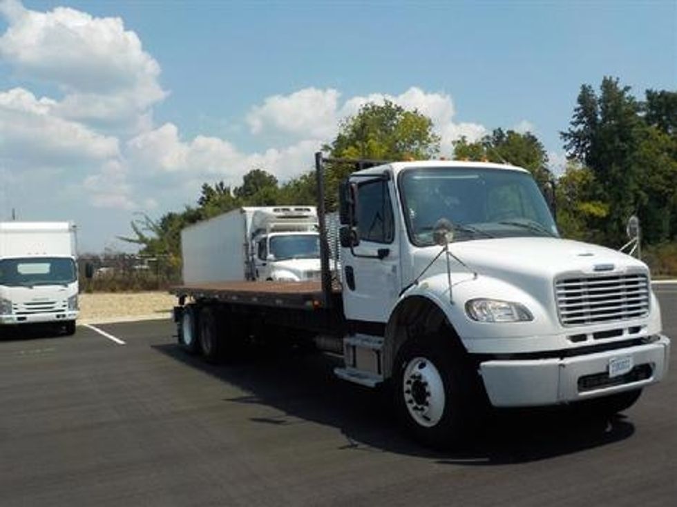 Flatbed Truck-Light and Medium Duty Trucks-Freightliner-2015-M2-Dallas-TX-180,902\n\t\tmiles-$ 49,250 - Image 1