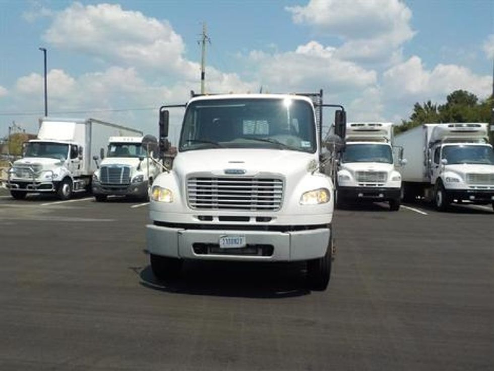 Flatbed Truck-Light and Medium Duty Trucks-Freightliner-2015-M2-Dallas-TX-180,902\n\t\tmiles-$ 49,250 - Image 2