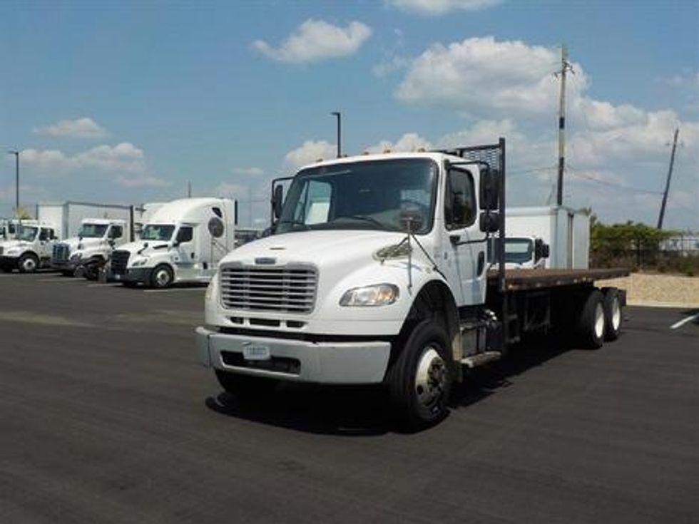 Flatbed Truck-Light and Medium Duty Trucks-Freightliner-2015-M2-Dallas-TX-180,902\n\t\tmiles-$ 49,250 - Image 3