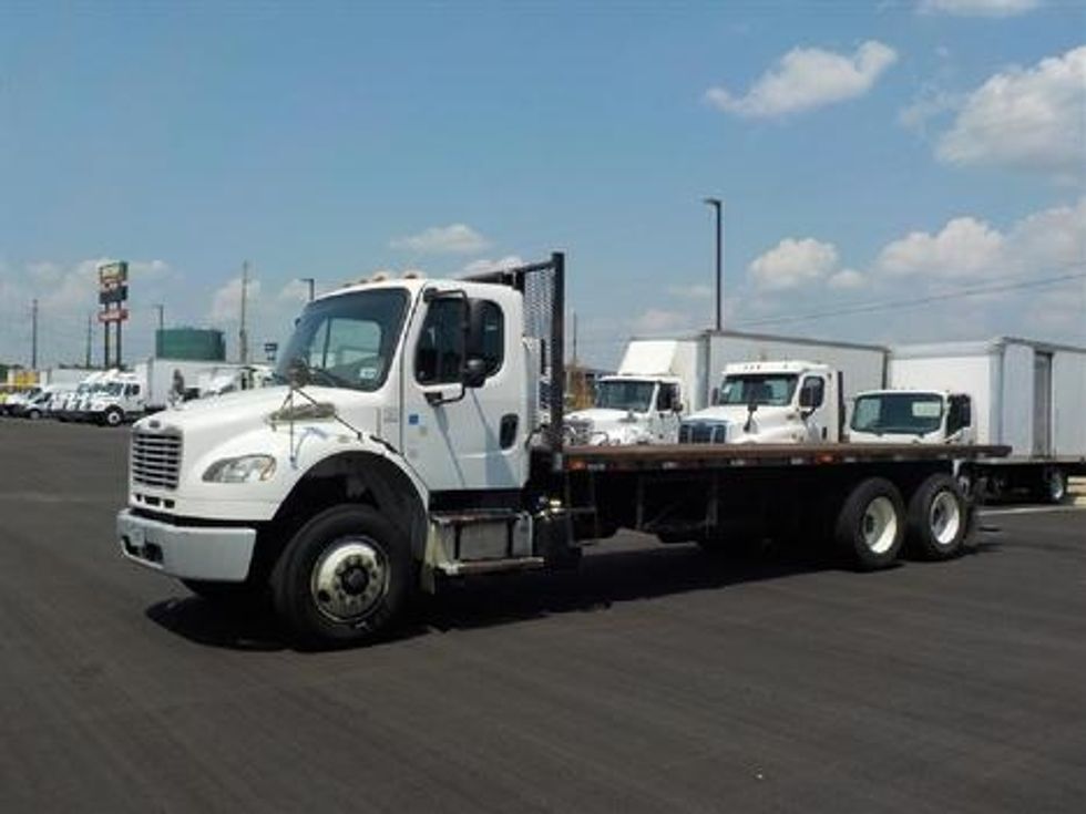 Flatbed Truck-Light and Medium Duty Trucks-Freightliner-2015-M2-Dallas-TX-180,902\n\t\tmiles-$ 49,250 - Image 4