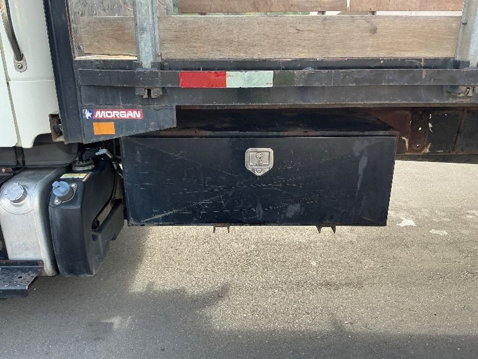 Flatbed Truck-Light and Medium Duty Trucks-Freightliner-2015-M2-Fontana-CA-198,229\n\t\tmiles-$ 32,000 - Image 25