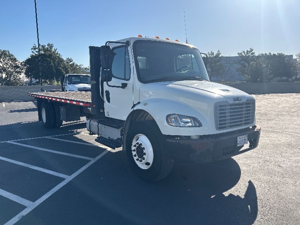Flatbed Truck-Light and Medium Duty Trucks-Freightliner-2015-M2-Fontana-CA-314,399\n\t\tmiles-$ 24,750 - Image 1