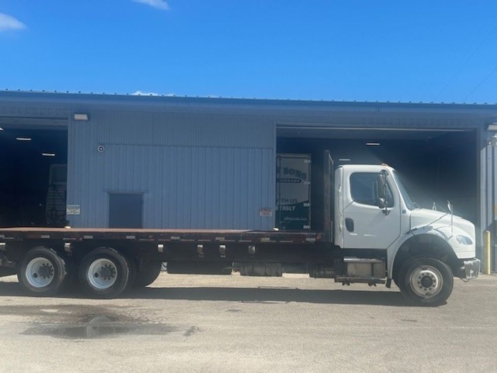 Flatbed Truck-Light and Medium Duty Trucks-Freightliner-2015-M2-Gainesville-FL-314,189\n\t\tmiles-$ 35,000 - Image 8