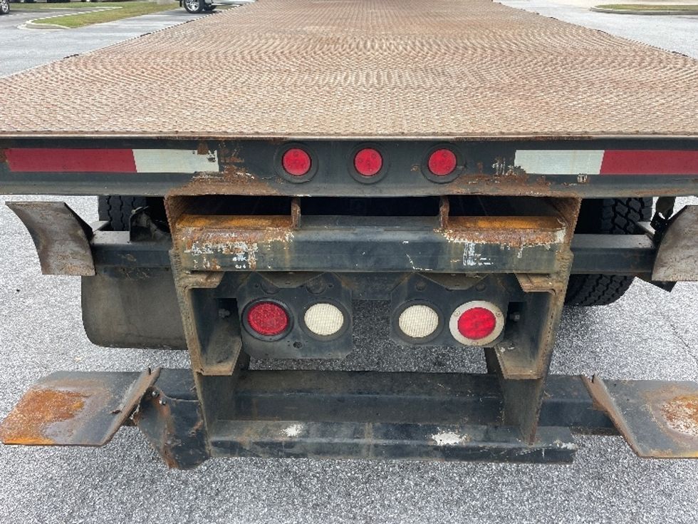 Flatbed Truck-Light and Medium Duty Trucks-Freightliner-2015-M2-Greenville-SC-207,833\n\t\tmiles-$ 47,500 - Image 27