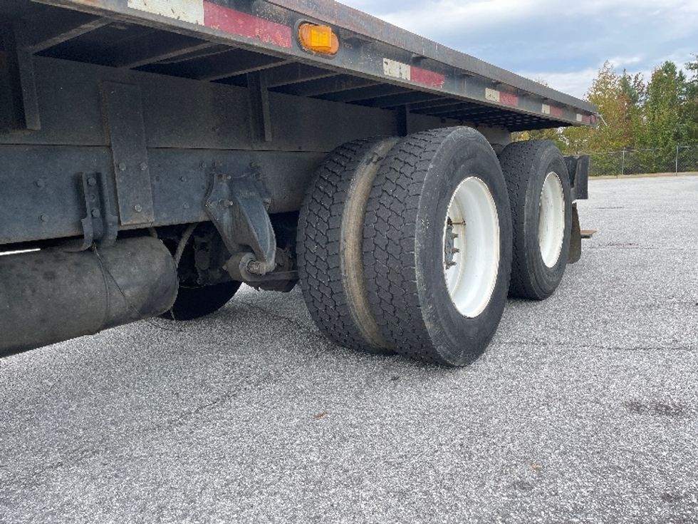 Flatbed Truck-Light and Medium Duty Trucks-Freightliner-2015-M2-Greenville-SC-207,833\n\t\tmiles-$ 47,500 - Image 5