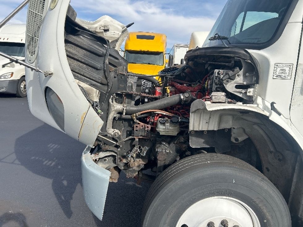 Flatbed Truck-Light and Medium Duty Trucks-Freightliner-2015-M2-Indianapolis-IN-214,840\n\t\tmiles-$ 50,000 - Image 20