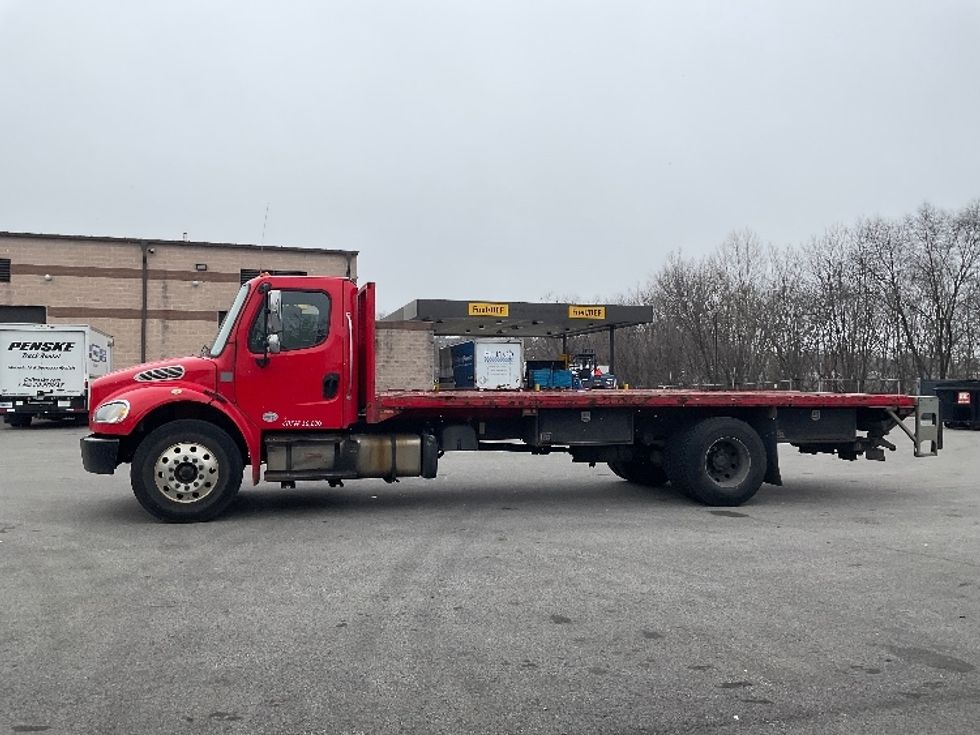 Flatbed Truck-Light and Medium Duty Trucks-Freightliner-2015-M2-King Of Prussia-PA-287,242\n\t\tmiles-$ 29,750 - Image 4