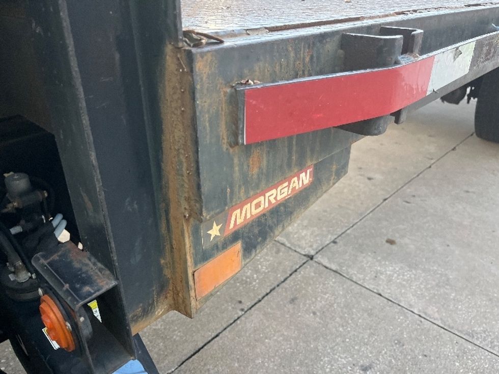 Flatbed Truck-Light and Medium Duty Trucks-Freightliner-2015-M2-Orlando-FL-139,738\n\t\tmiles-$ 48,000 - Image 28