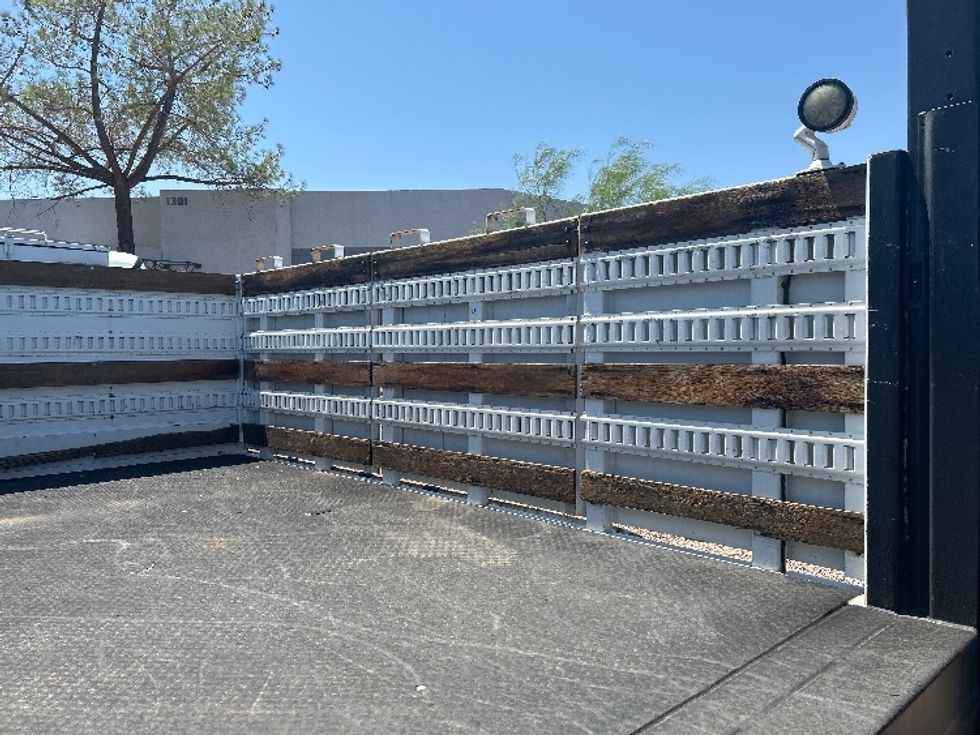 Flatbed Truck-Light and Medium Duty Trucks-Freightliner-2015-M2-Phoenix-AZ-65,882\n\t\tmiles-$ 46,750 - Image 12