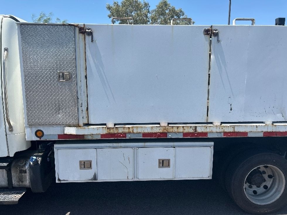 Flatbed Truck-Light and Medium Duty Trucks-Freightliner-2015-M2-Phoenix-AZ-65,882\n\t\tmiles-$ 46,750 - Image 25