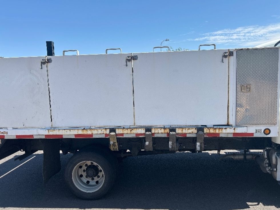 Flatbed Truck-Light and Medium Duty Trucks-Freightliner-2015-M2-Phoenix-AZ-65,882\n\t\tmiles-$ 46,750 - Image 26