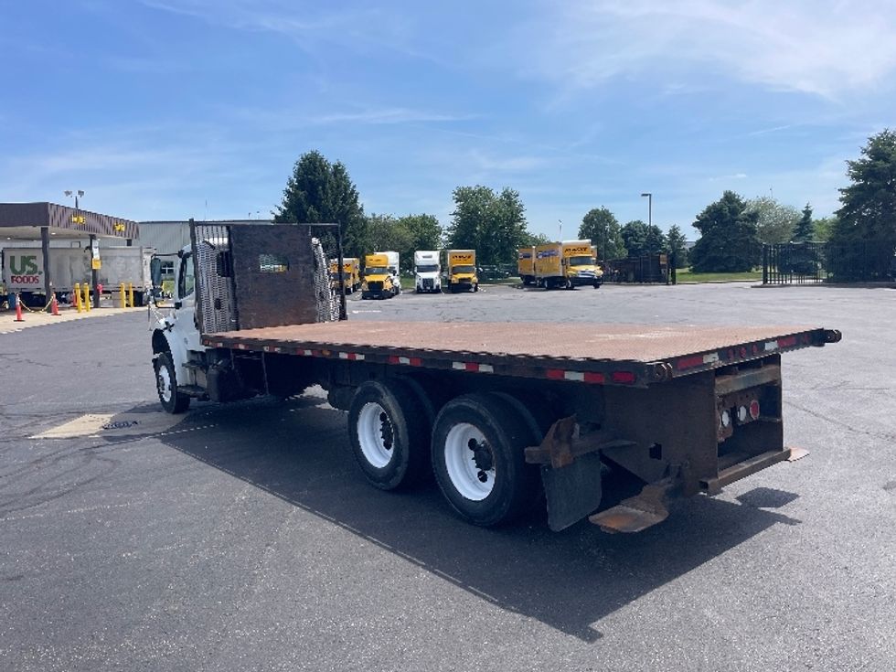 Flatbed Truck-Light and Medium Duty Trucks-Freightliner-2015-M2-South Bend-IN-239,716\n\t\tmiles-$ 44,000 - Image 6