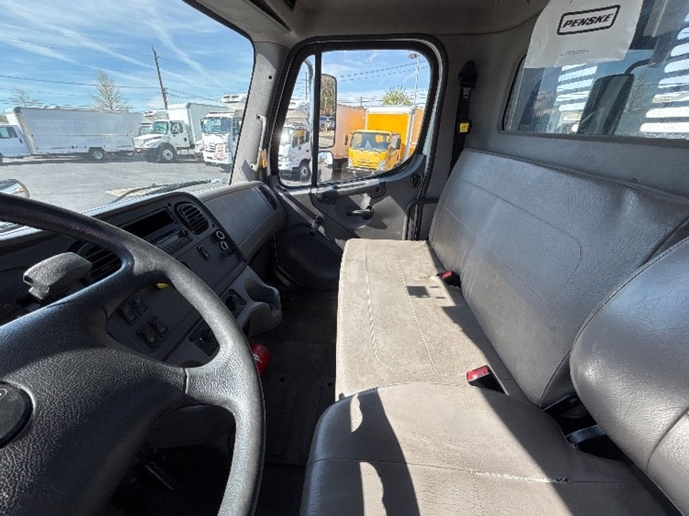 Flatbed Truck-Light and Medium Duty Trucks-Freightliner-2015-M2-West Babylon-NY-29,170\n\t\tmiles-$ 48,500 - Image 16