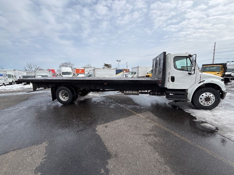 Flatbed Truck-Light and Medium Duty Trucks-Freightliner-2015-M2-West Babylon-NY-30,703\n\t\tmiles-$ 44,500 - Image 11