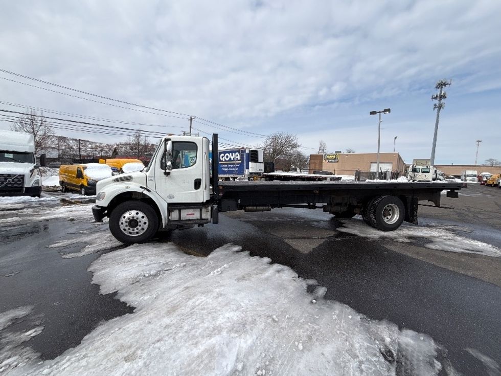 Flatbed Truck-Light and Medium Duty Trucks-Freightliner-2015-M2-West Babylon-NY-30,703\n\t\tmiles-$ 44,500 - Image 4