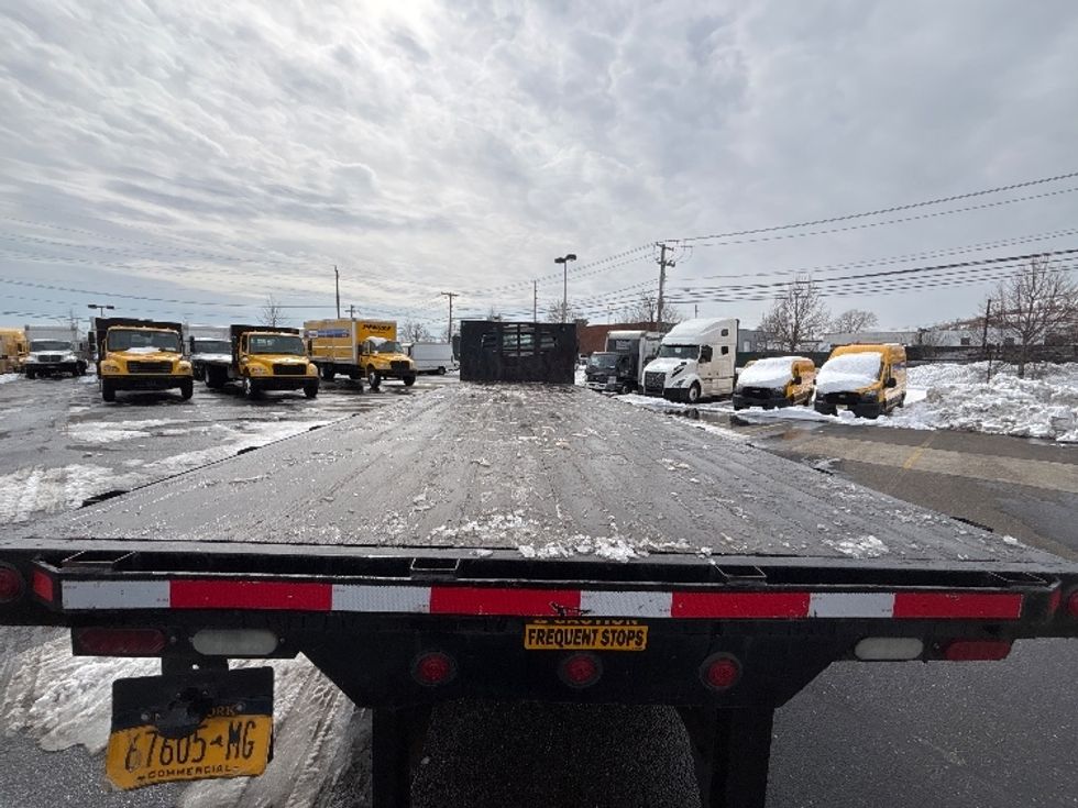 Flatbed Truck-Light and Medium Duty Trucks-Freightliner-2015-M2-West Babylon-NY-30,703\n\t\tmiles-$ 44,500 - Image 8