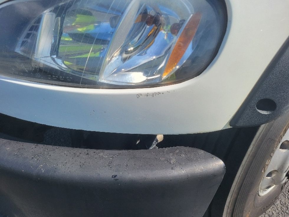 Flatbed Truck-Light and Medium Duty Trucks-Freightliner-2015-M211264S-Charlotte-NC-349,964\n\t\tmiles-$ 61,000 - Image 23