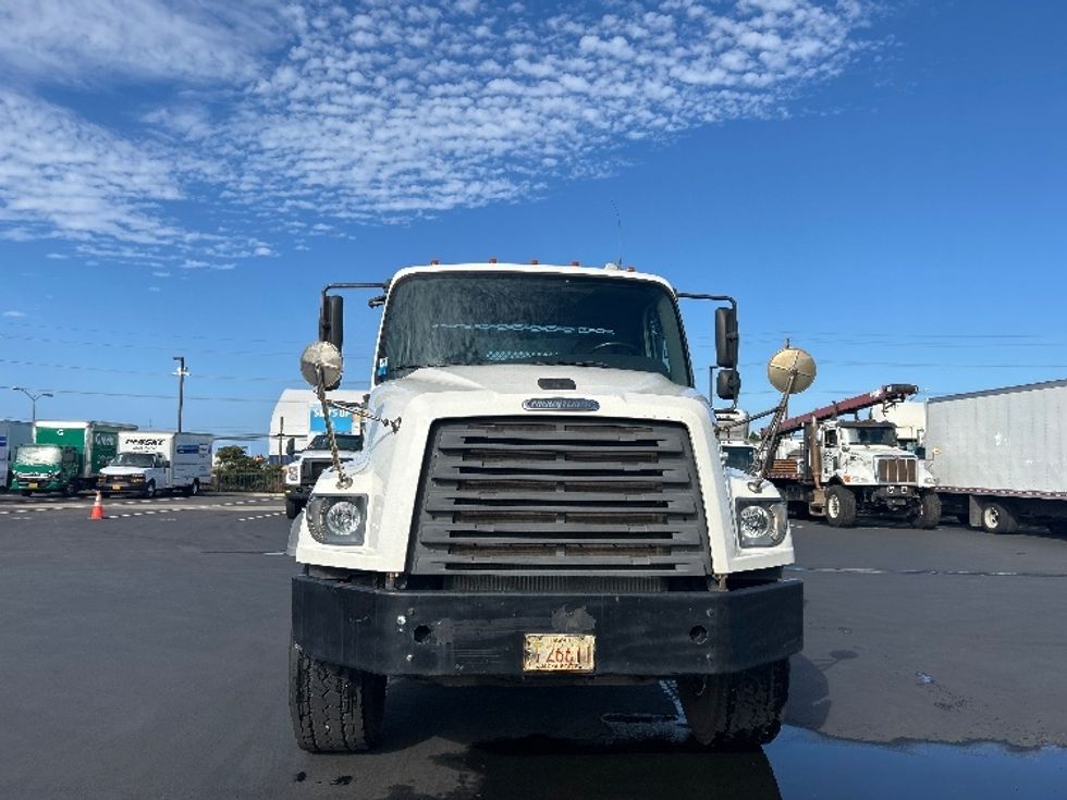 Flatbed Truck-Light and Medium Duty Trucks-Freightliner-2016-114SD-Torrance-CA-134,250\n\t\tmiles-$ 83,500 - Image 2