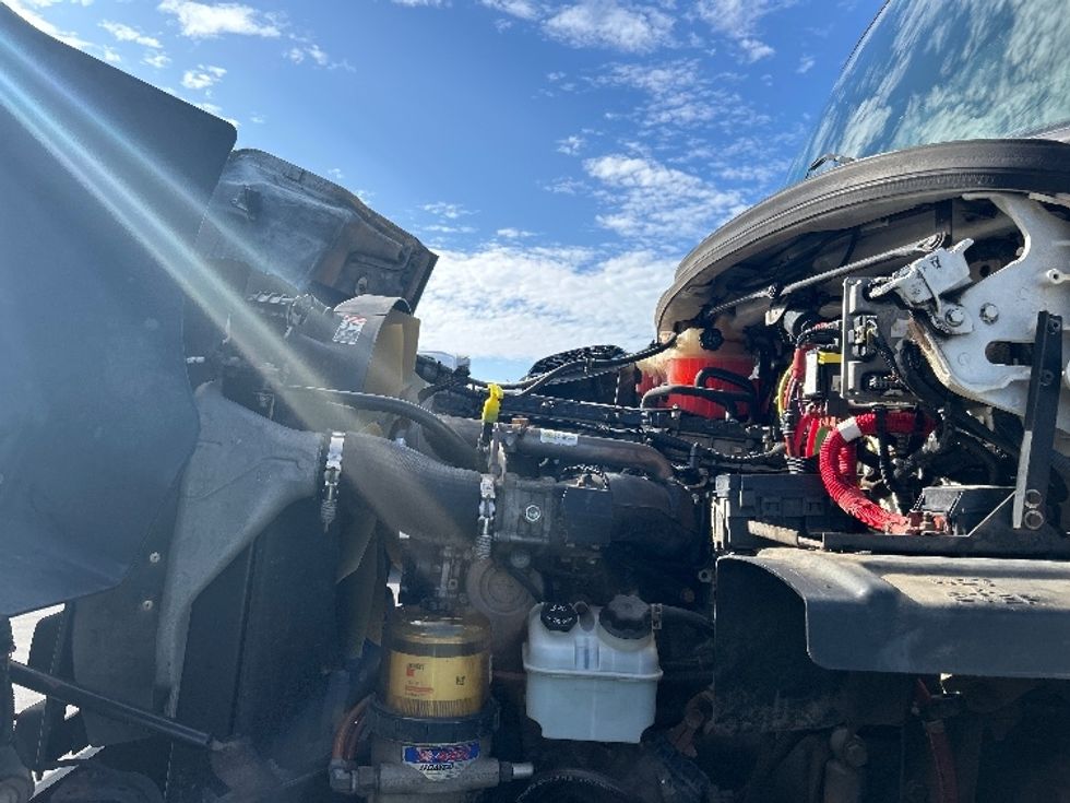 Flatbed Truck-Light and Medium Duty Trucks-Freightliner-2016-114SD-Torrance-CA-134,250\n\t\tmiles-$ 83,500 - Image 20