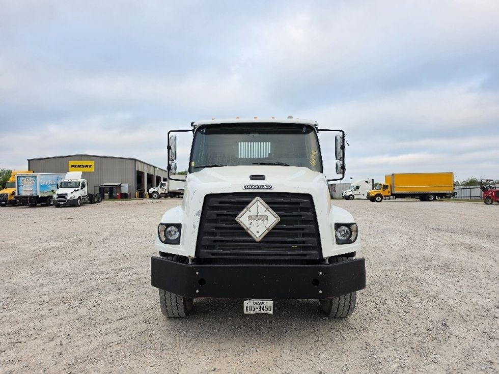 Flatbed Truck-Light and Medium Duty Trucks-Freightliner-2016-114SD-Weatherford-TX-79,034\n\t\tmiles-$ 76,000 - Image 2