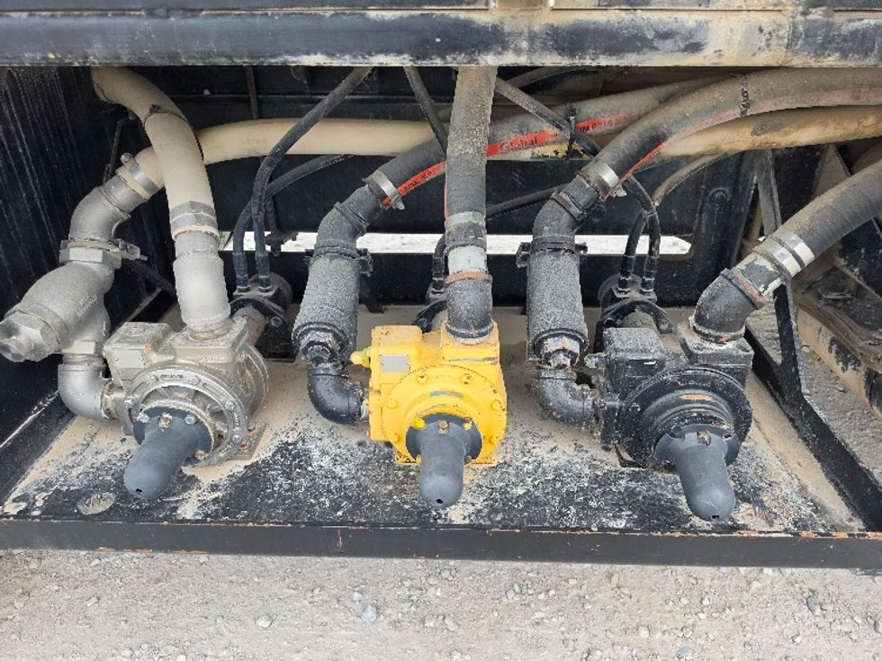Flatbed Truck-Light and Medium Duty Trucks-Freightliner-2016-114SD-Weatherford-TX-79,034\n\t\tmiles-$ 76,000 - Image 26