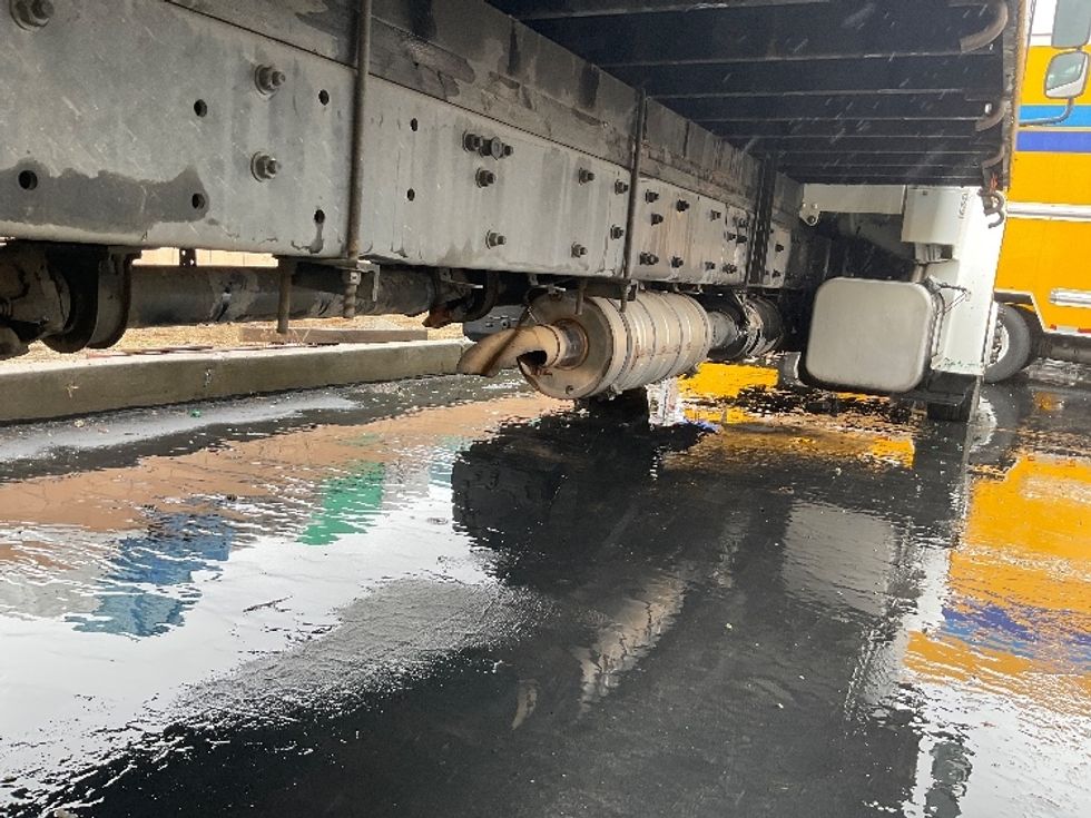 Flatbed Truck-Light and Medium Duty Trucks-Freightliner-2016-M2-Anaheim-CA-265,841\n\t\tmiles-$ 35,500 - Image 14