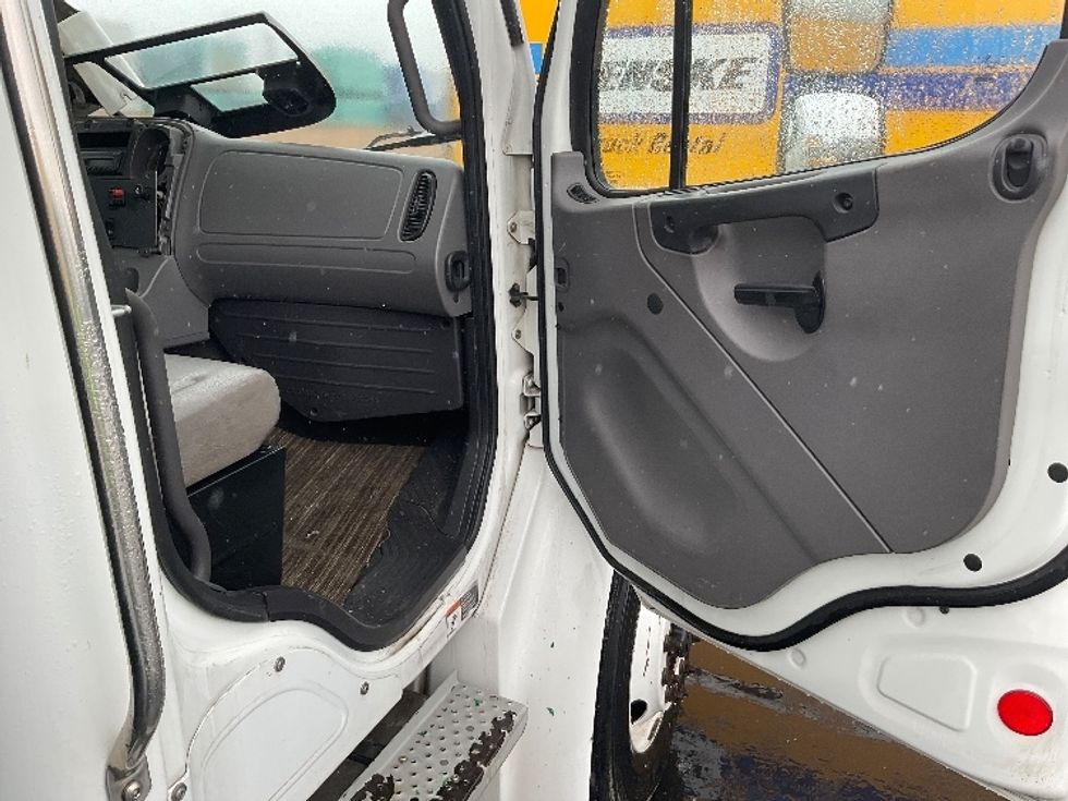 Flatbed Truck-Light and Medium Duty Trucks-Freightliner-2016-M2-Anaheim-CA-265,841\n\t\tmiles-$ 35,500 - Image 20