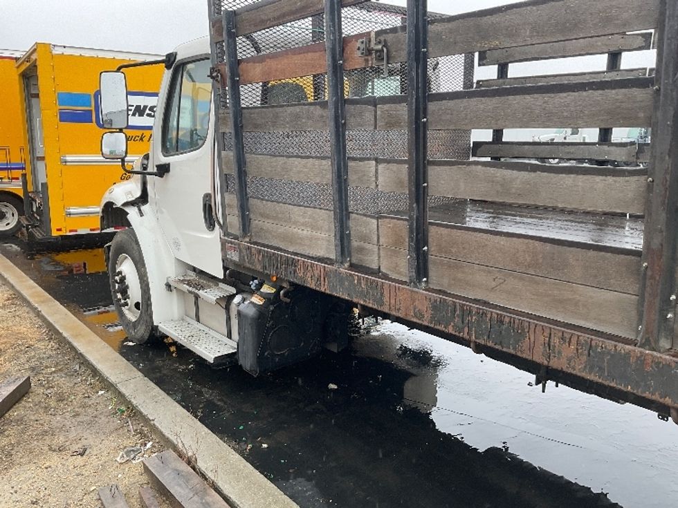 Flatbed Truck-Light and Medium Duty Trucks-Freightliner-2016-M2-Anaheim-CA-265,841\n\t\tmiles-$ 35,500 - Image 26