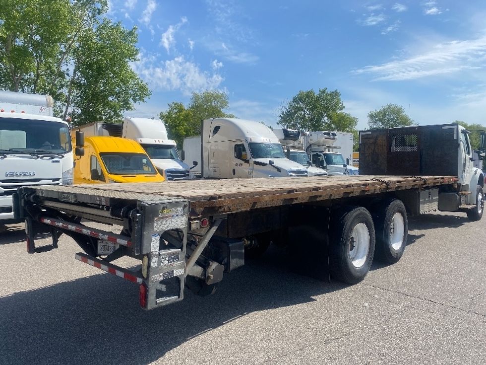 Flatbed Truck-Light and Medium Duty Trucks-Freightliner-2016-M2-Brooklyn Park-MN-313,443\n\t\tmiles-$ 39,500 - Image 10