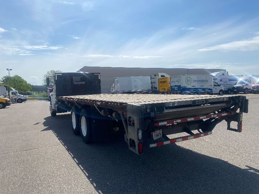 Flatbed Truck-Light and Medium Duty Trucks-Freightliner-2016-M2-Brooklyn Park-MN-313,443\n\t\tmiles-$ 39,500 - Image 5