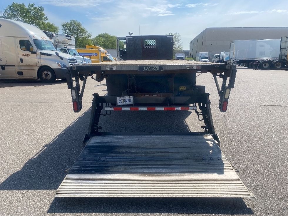 Flatbed Truck-Light and Medium Duty Trucks-Freightliner-2016-M2-Brooklyn Park-MN-313,443\n\t\tmiles-$ 39,500 - Image 8