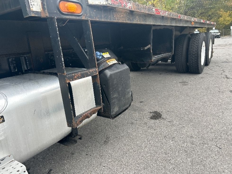 Flatbed Truck-Light and Medium Duty Trucks-Freightliner-2016-M2-Dalton-GA-208,183\n\t\tmiles-$ 55,000 - Image 5
