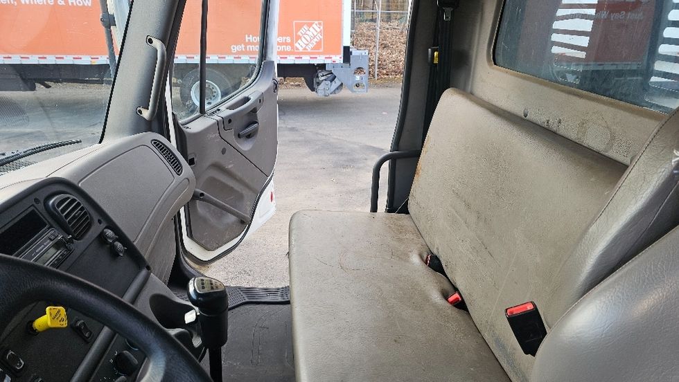 Flatbed Truck-Light and Medium Duty Trucks-Freightliner-2016-M2-Edison-NJ-200,692\n\t\tmiles-$ 59,750 - Image 15