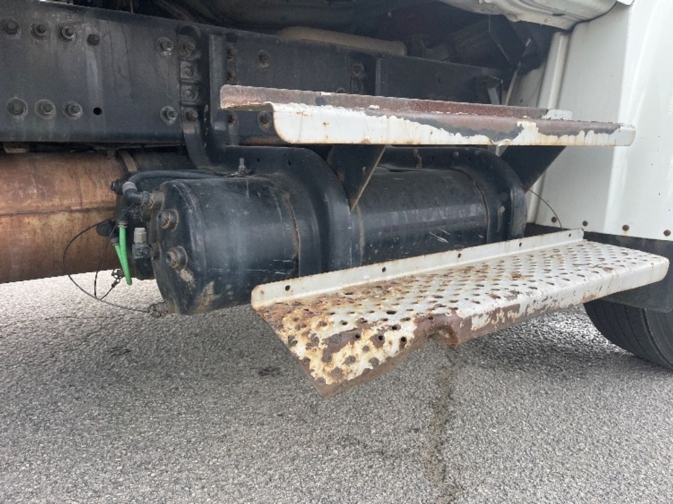 Flatbed Truck-Light and Medium Duty Trucks-Freightliner-2016-M2-Garden City-GA-152,107\n\t\tmiles-$ 40,000 - Image 25